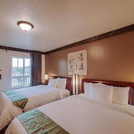 Tao'S Inn West Yellowstone Exterior foto