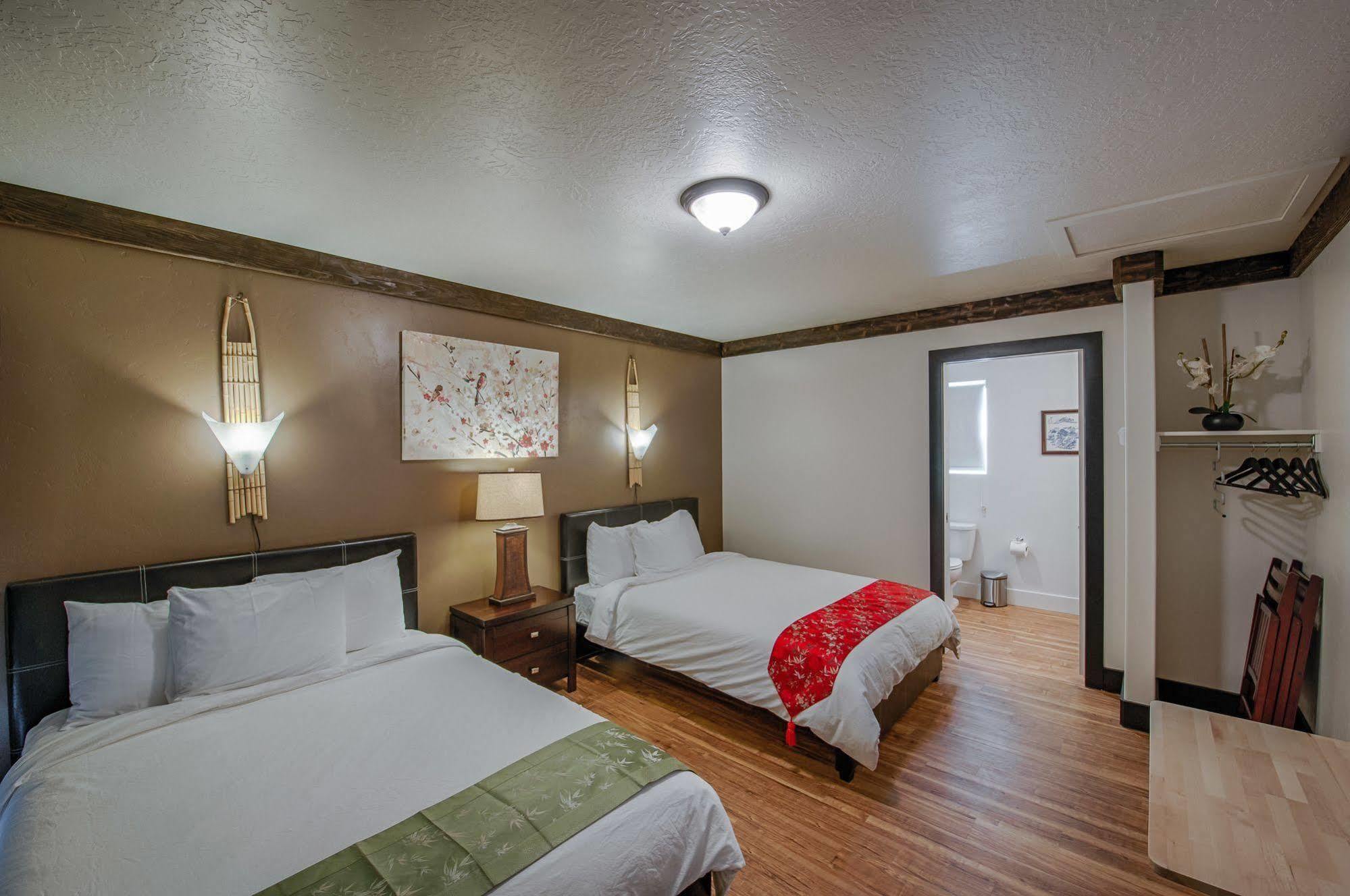 Tao'S Inn West Yellowstone Exterior foto